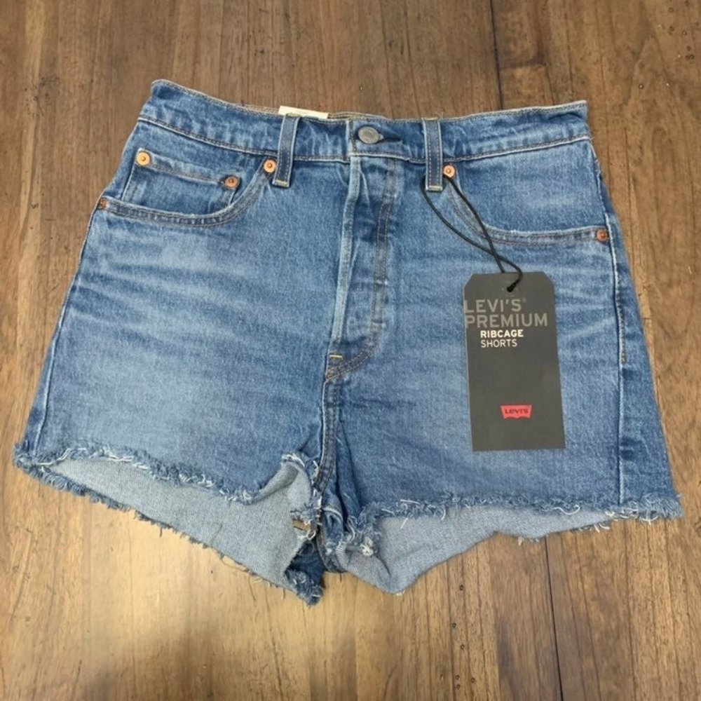 Levi's Premium | Ribcage Super High Rise - Picture 4 of 12